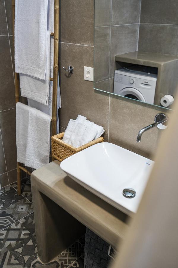 Komis Mansion Exambela Ngoại thất bức ảnh